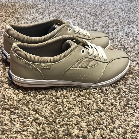 Keds Tan Sneakers Classic Canvas Style - Picture 3 of 7